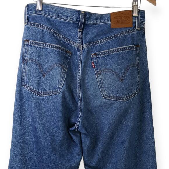 Levi's SZ 29 Premium Denim Ribcage Straight Ankle Distressed  S40197 - Picture 5 of 7